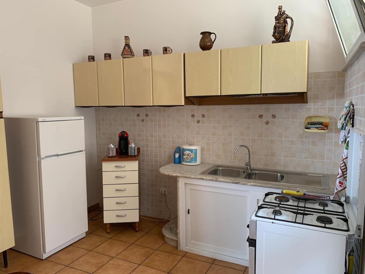 Apartamento Casa Di Tommaso Sonnino Exterior foto