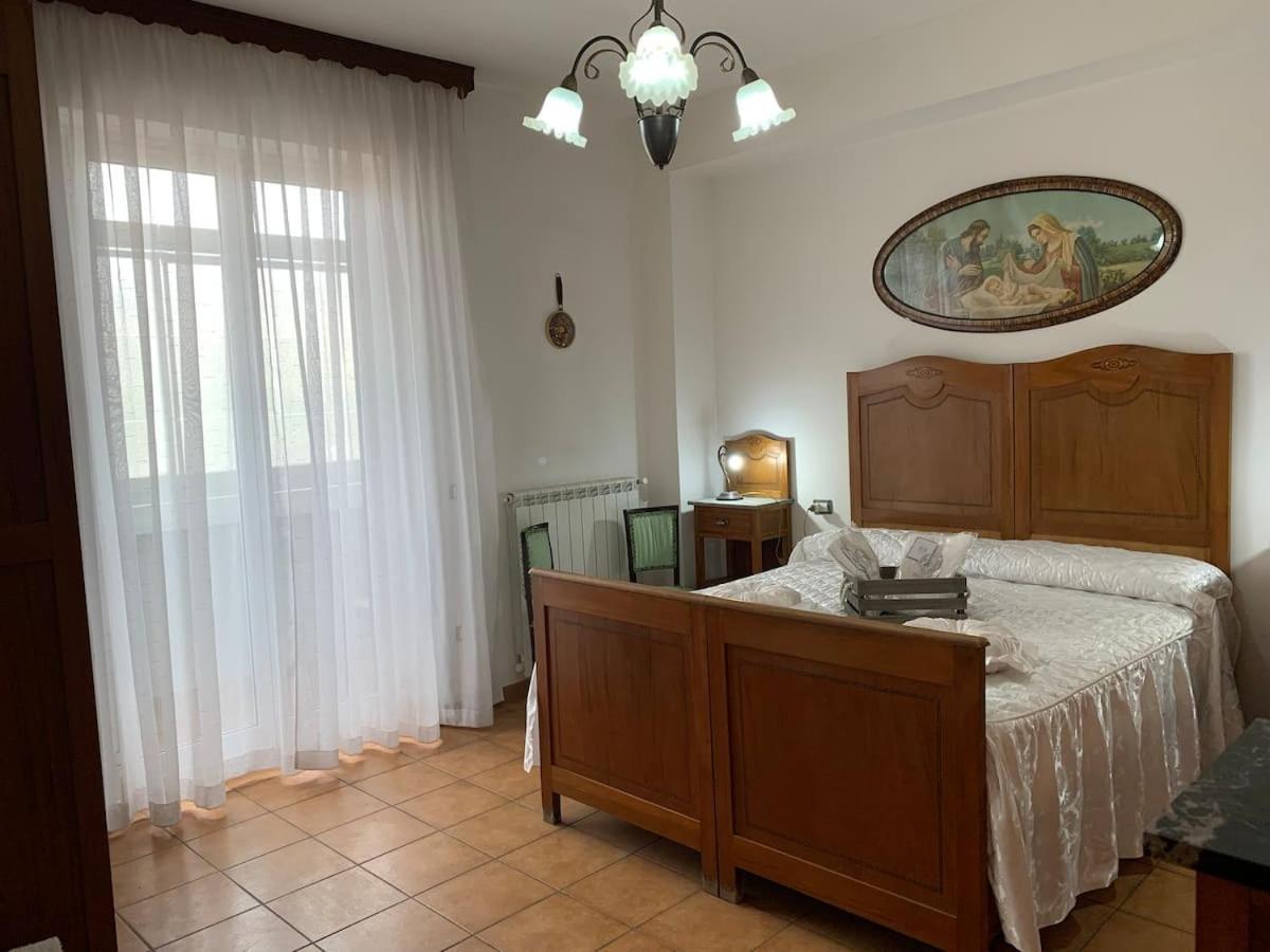 Apartamento Casa Di Tommaso Sonnino Exterior foto